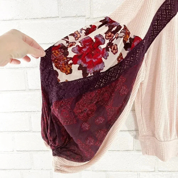 Free People Casual Clash Balloon Sleeve Thermal Top Rose Petal Print Women's XS - Picture 4 of 8